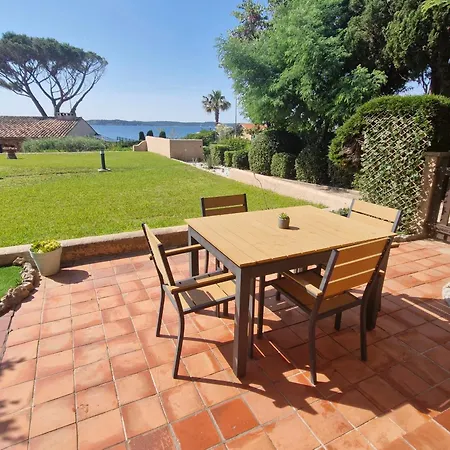 Climatisé Avec Terrasse Et Piscine à - Fr-1-780-75 Appartamento